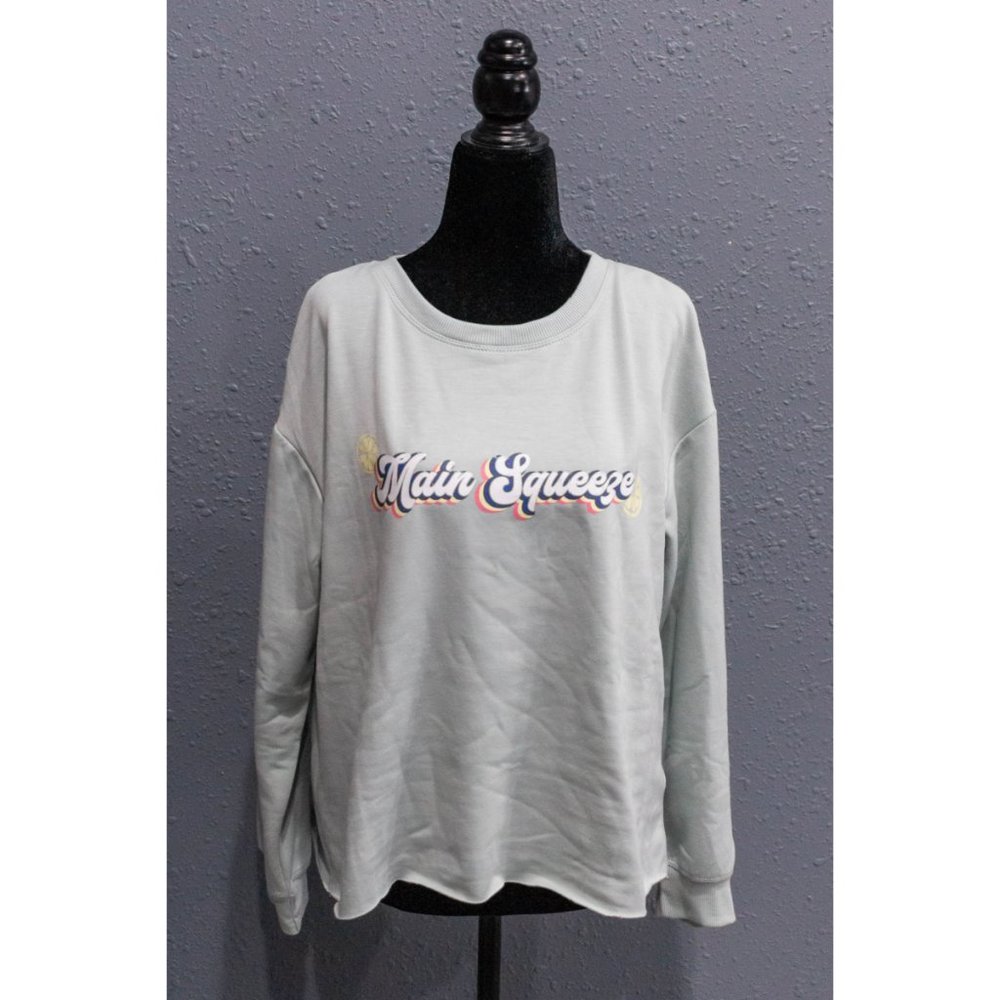 NWT C&C California Sage Green Main Squeeze Graphic Sweater, Size Medium